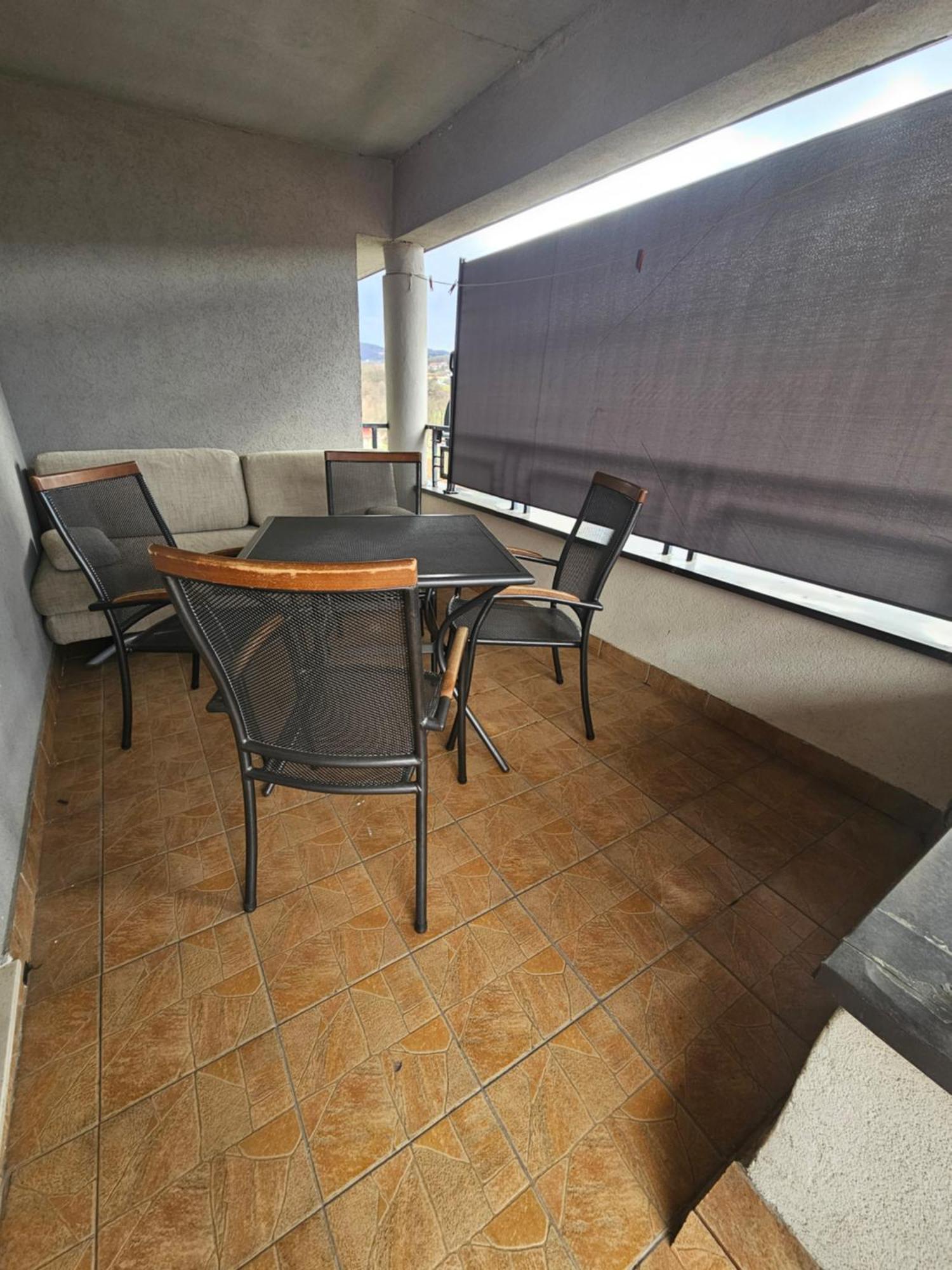 Lukavica Apartman Ellye מראה חיצוני תמונה